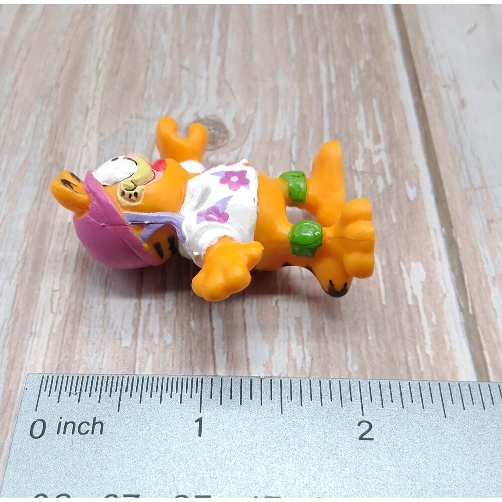 VTG 1981 Garfield Skater PVC Mini 2" Figure Mcdonalds Happy Meal Toy (Fig Only) - Picture 5 of 6